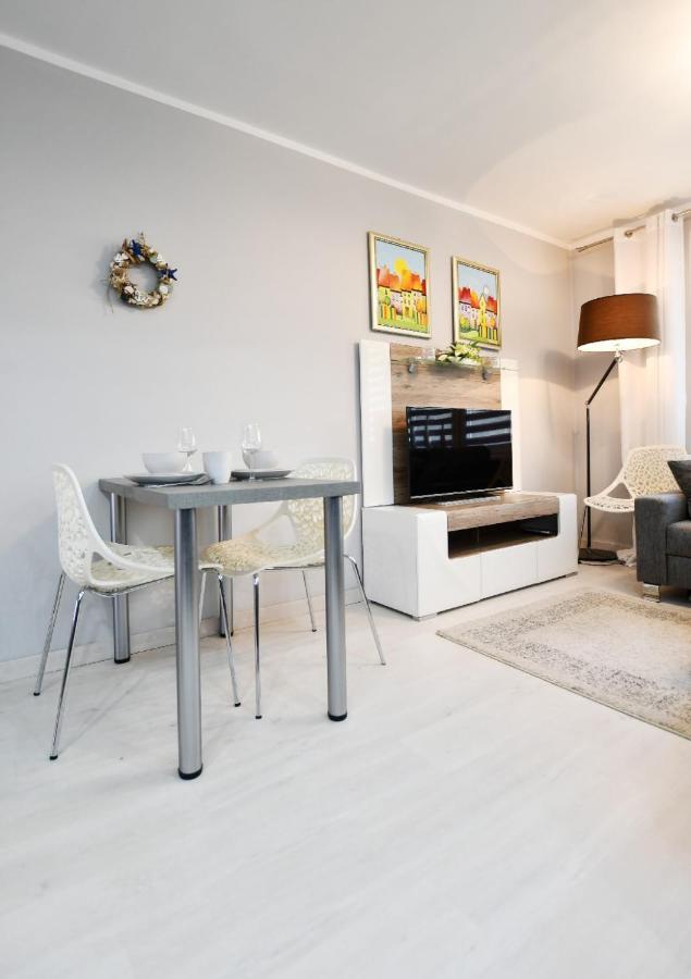 Apartament Dworcowa Leilighet Kołobrzeg Eksteriør bilde